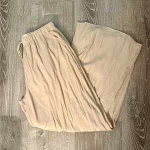 Abercrombie & Fitch Crinkle Texture Pull On Pants